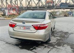 تۆیۆتا کامری